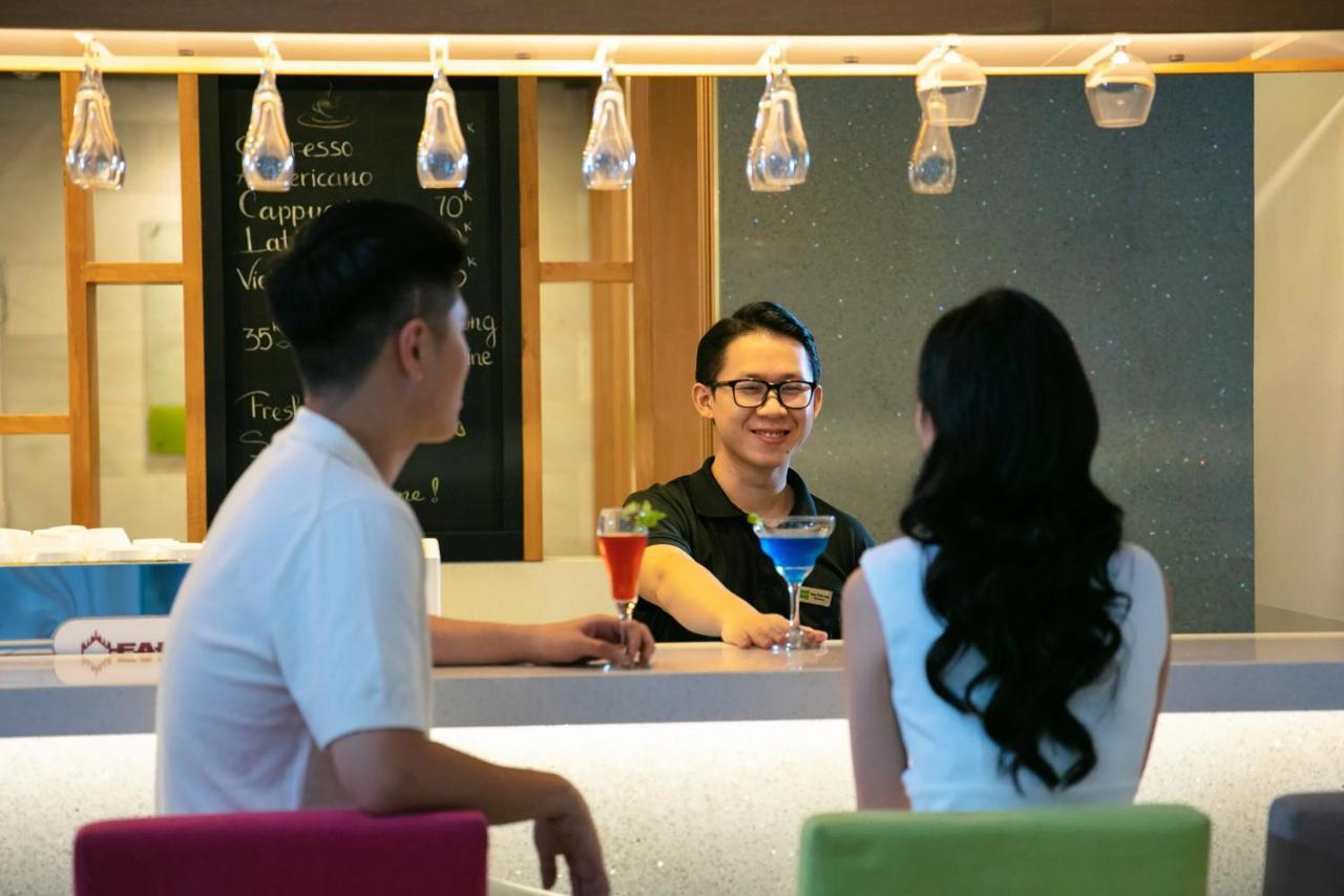 Emm Hotel Saigon Thành Pho Ho Chí Minh Esterno foto